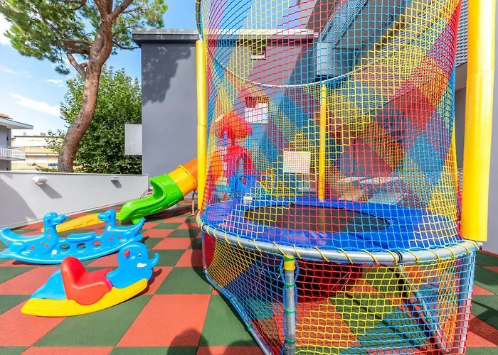 Aparthotel Filmare 3*