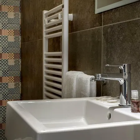 Filmare 3* Ριτσιόνε