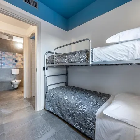 Ξενοδοχείο με διαμερίσματα Filmare Ριτσιόνε