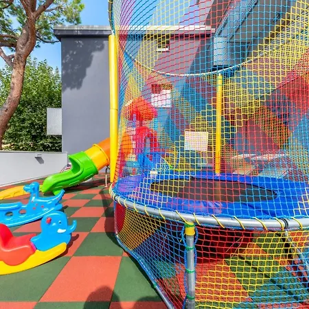 Apart Otel Filmare 3*